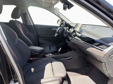 BMW X1 - 10