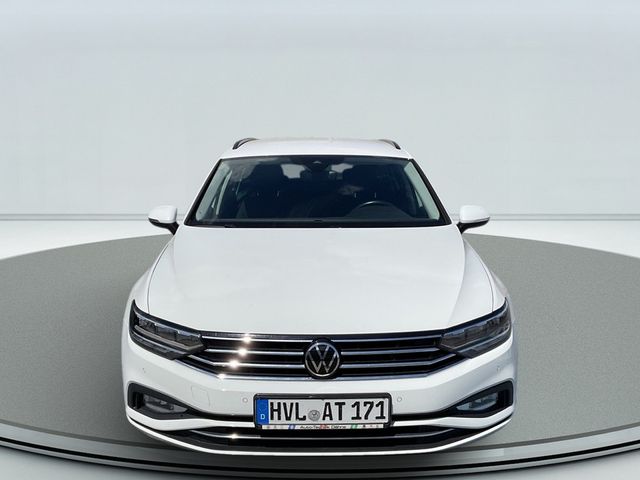 Passat Variant 2.0 TDI Business DSG STAND LED