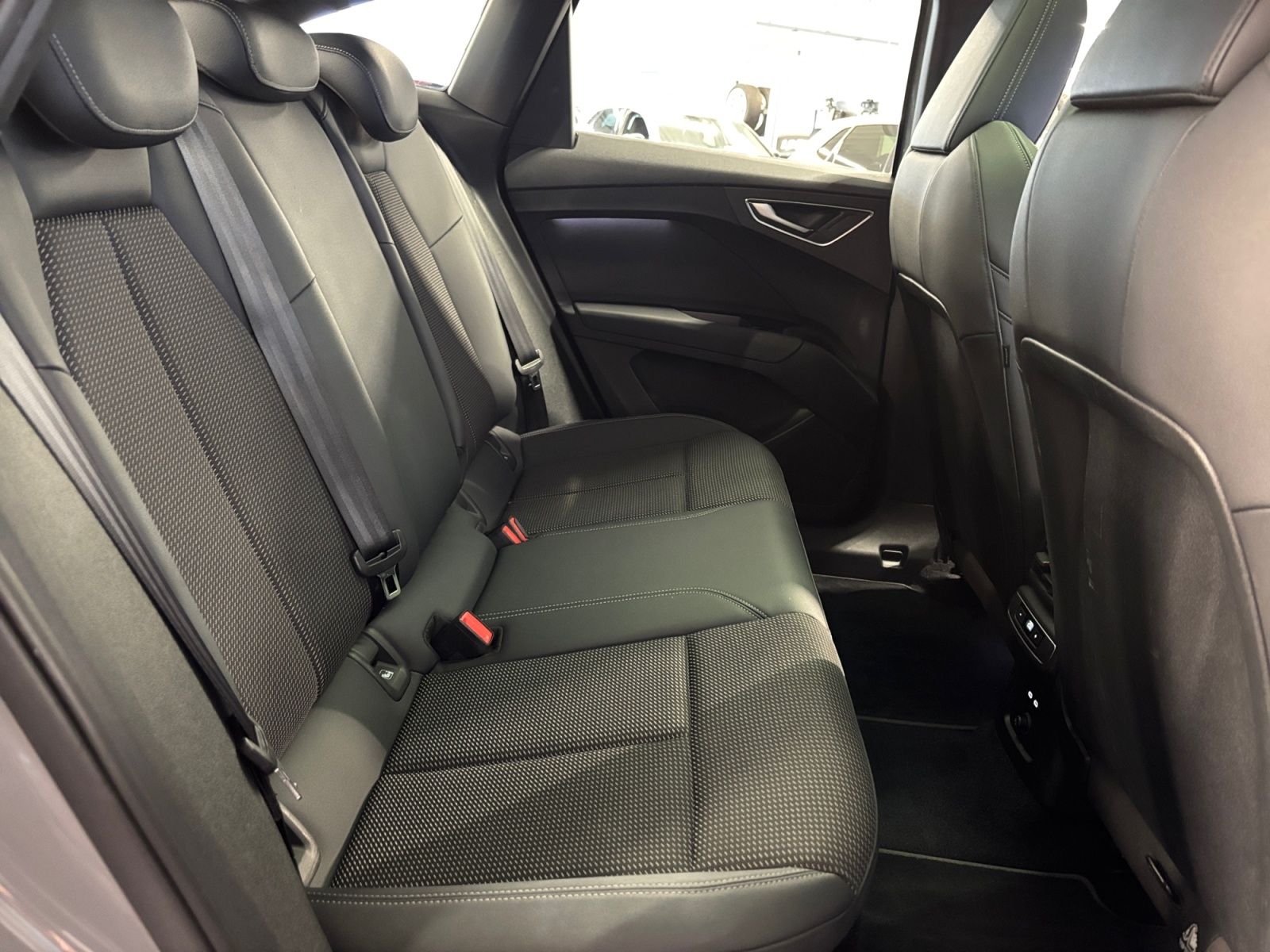 Audi Q4 e-tron - Bild 12