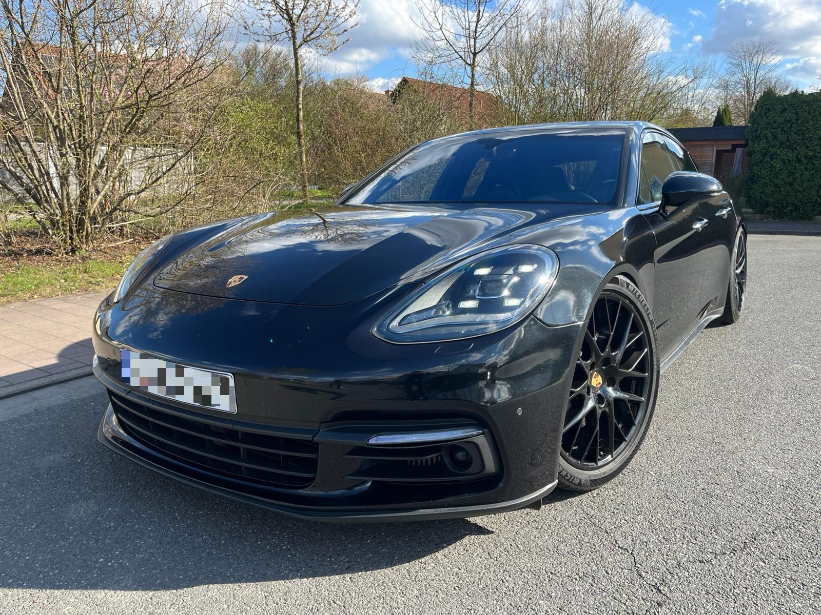 Porsche Panamera 4 S *Carbon* *ACC* *21 Zoll*