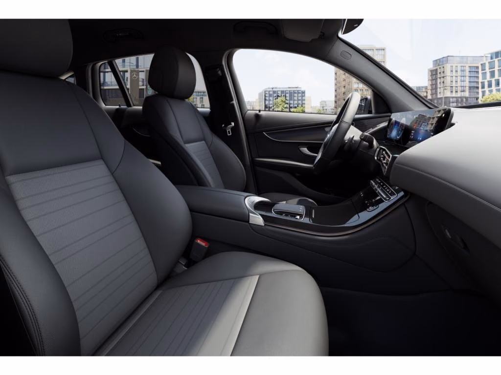 Mercedes-Benz EQC 400 4M HUD+360°+M-LED+DISTRO+TOTWINKEL+19"