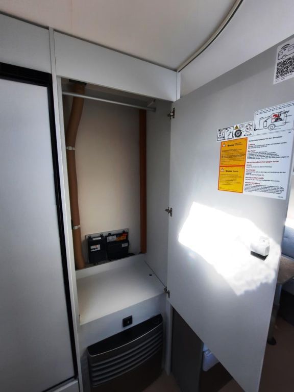 Fahrzeugabbildung Bürstner B66 Plus 510 TK Verfüg./Sparen Sie 4.630,- €