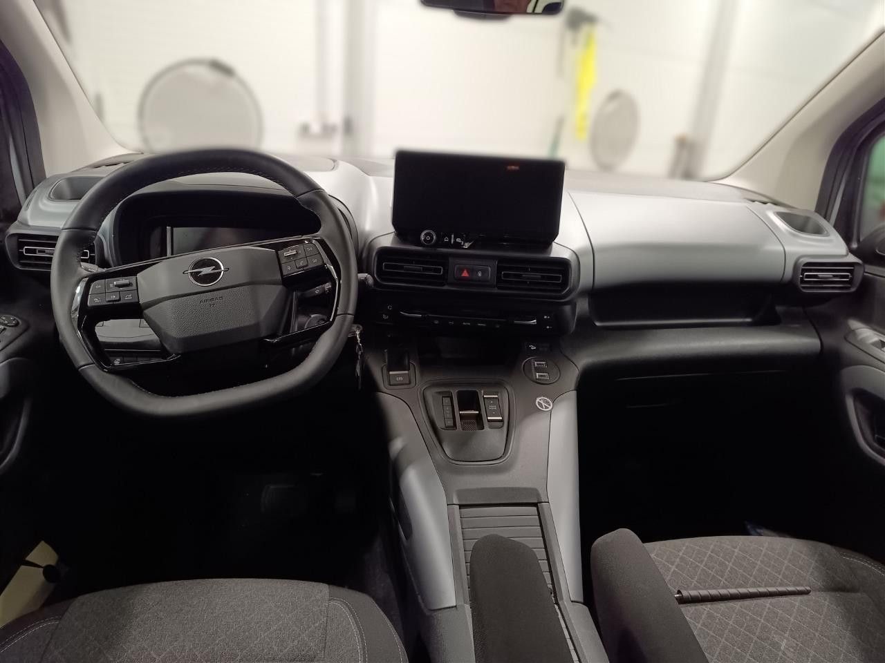 Fahrzeugabbildung Opel Combo Life E GS 1.5 AT XL