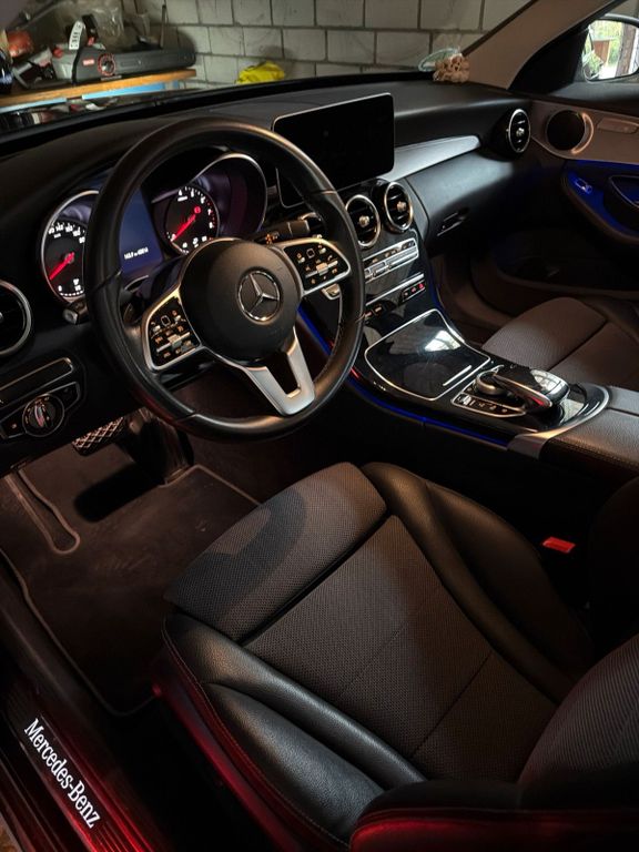 Image of Mercedes-Benz C 180