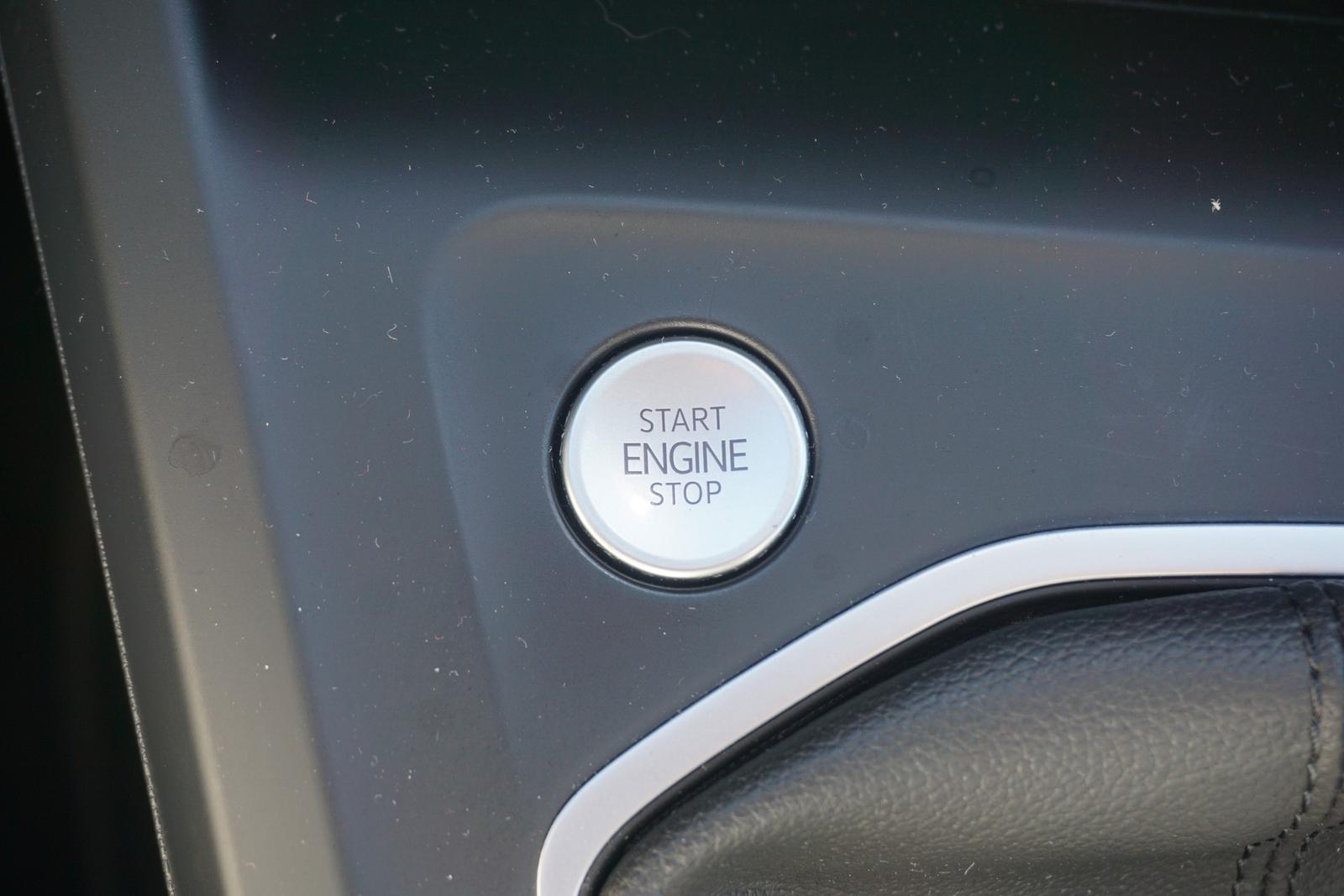 Volkswagen Golf VIII 1.5 TSI Life LED Navi App-Connect ACC, миниатюра 27