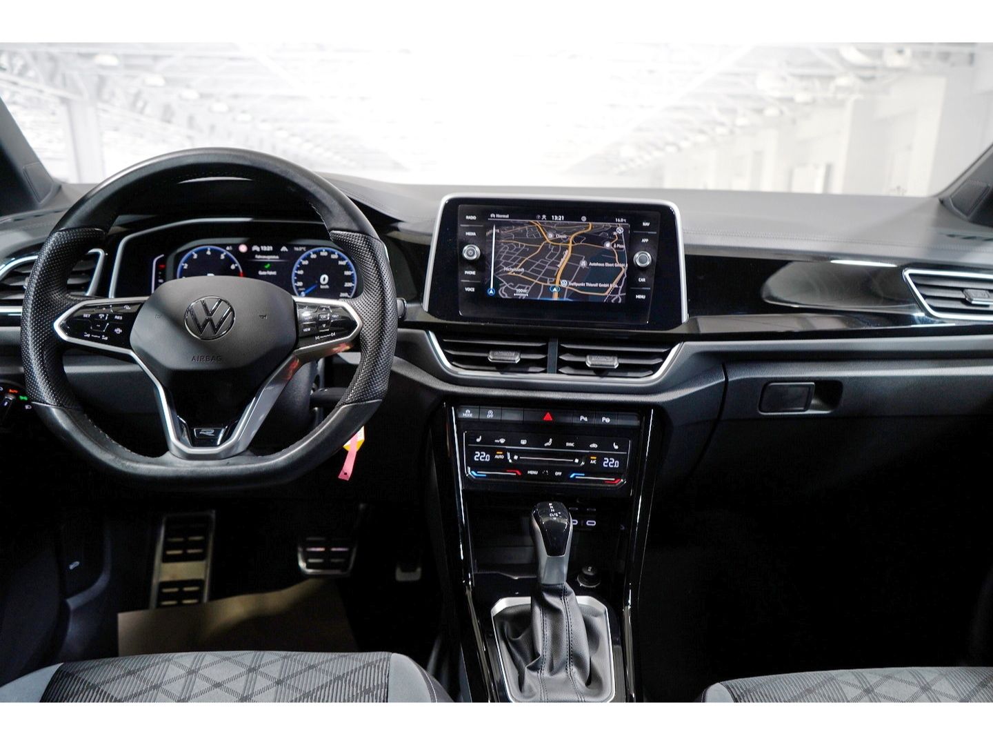 Volkswagen T-Roc - Bild 5