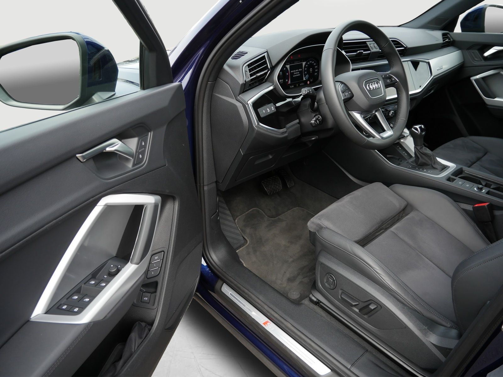 Audi Q3 - Bild 14