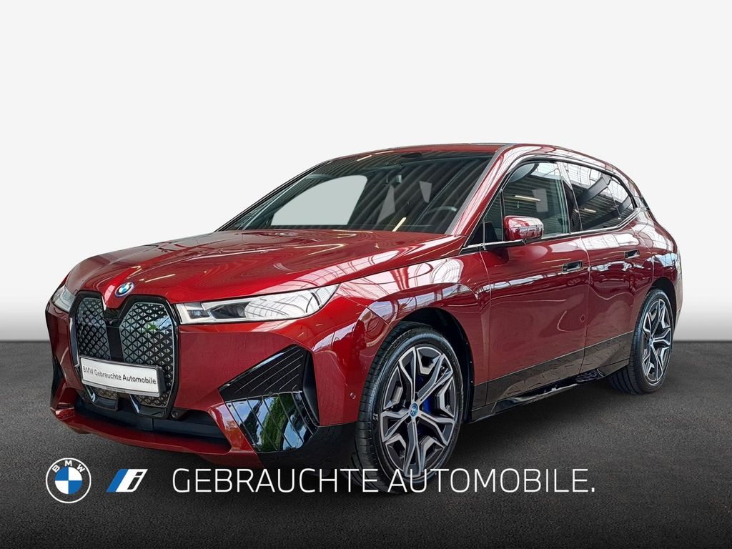 BMW iX