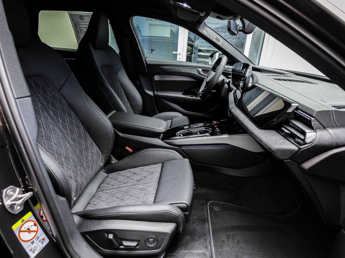 Audi A6 - Bild 16