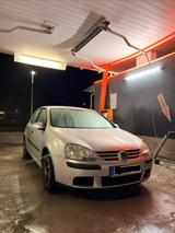 Volkswagen Golf 5 1.4 Trendline 75PS - Volkswagen Golf: 75ps