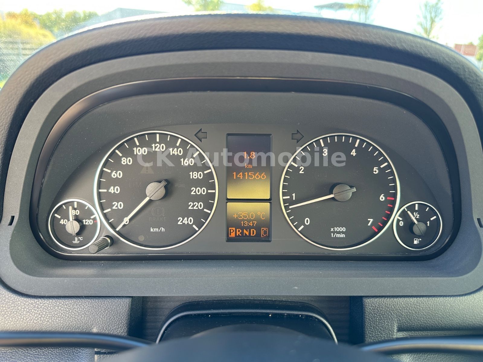 Fahrzeugabbildung Mercedes-Benz A 200 Avantgarde Special Edition/Automatik/Navi