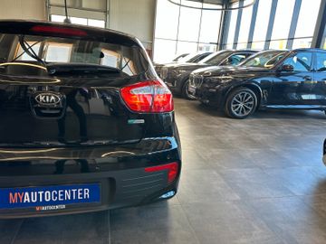 MYAUTOCENTER – Gebraucht- und Jahreswagen mit Werkstattservice in Pfaffenhofen Kia Rio Dream Team *Navi*Klima*Sitzh*Lenkradhz*