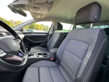 Volkswagen Passat Variant - 12