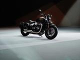 Triumph BONNEVILLE BOBBER ICON EDITION  !! - Offers