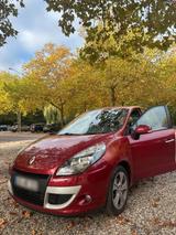 Renault Scenic 1.4 TCe - Renault Scenic in Leverkusen