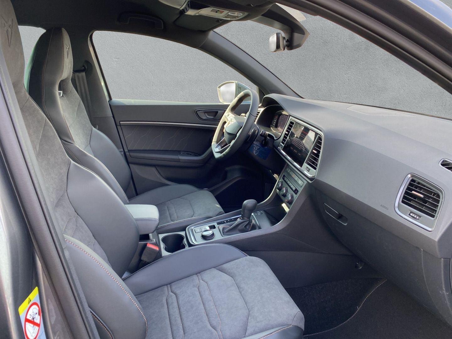 Fahrzeugabbildung CUPRA Ateca VZ 4Drive 2.0 TSI NP: 61.740,- AHK-klappba