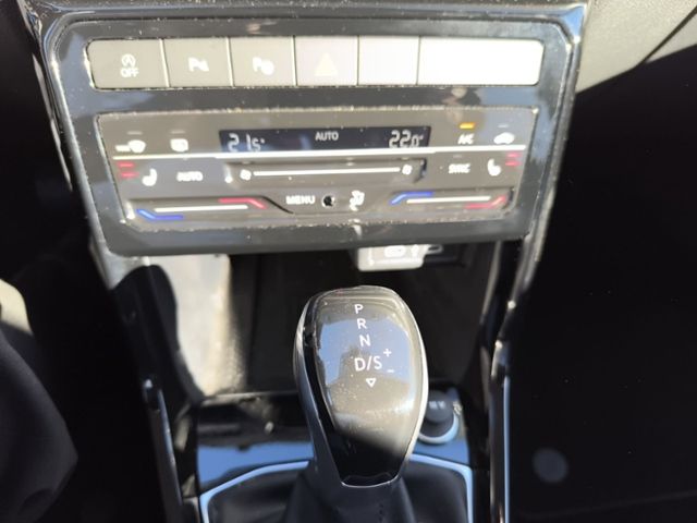 Fahrzeugabbildung Volkswagen T-Cross 1.0 TSI DSG Style IQ.LIGHT MATRIX LED NA