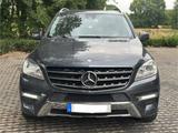 Mercedes-Benz ML 350 BlueTEC 4MATIC - MB-Scheckheft + HU + AMG - Mercedes-Benz ML 350 in Wuppertal