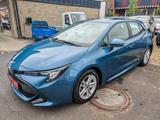 Toyota Corolla Hybrid Business Edition - Toyota Corolla: Business Edition