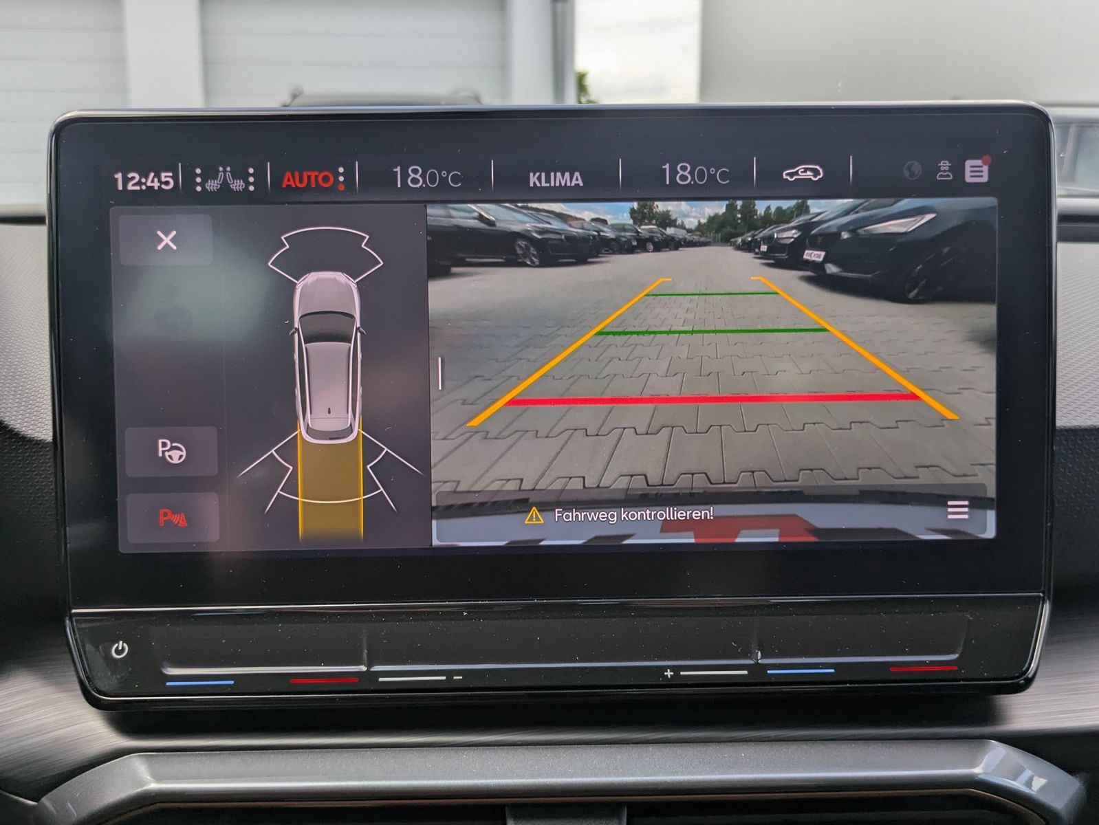Fahrzeugabbildung CUPRA Leon 1.5 eTSI DSG MATRIX-LED*ACC*APP*KAMERA*18"