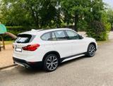BMW X1 xDrive25i Aut. Sport Line Navi Pano AHK  - BMW X1: Xdrive25i