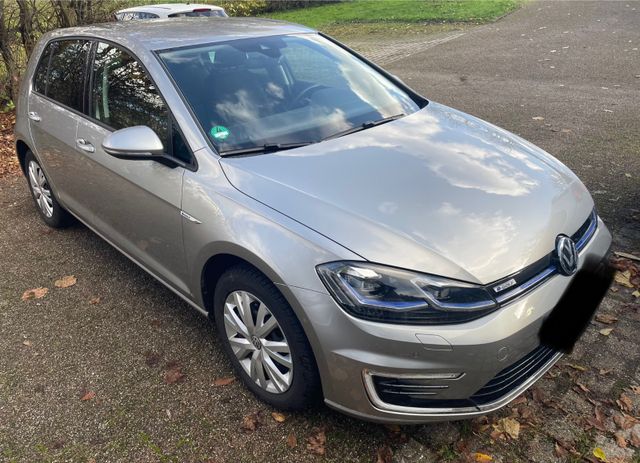 Volkswagen Golf e-Golf 