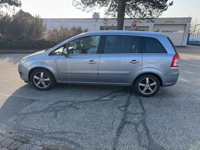 Opel Zafira B 1.8 Edition