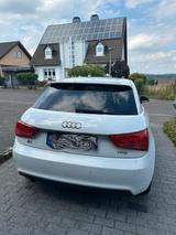 Audi A1 1.2 TFSI Attraction Attraction - Audi A1 bis 5.000 Euro