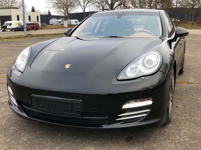 Porsche Panamera 4 Allrad   Guter Zustand+1 Hand+Leder