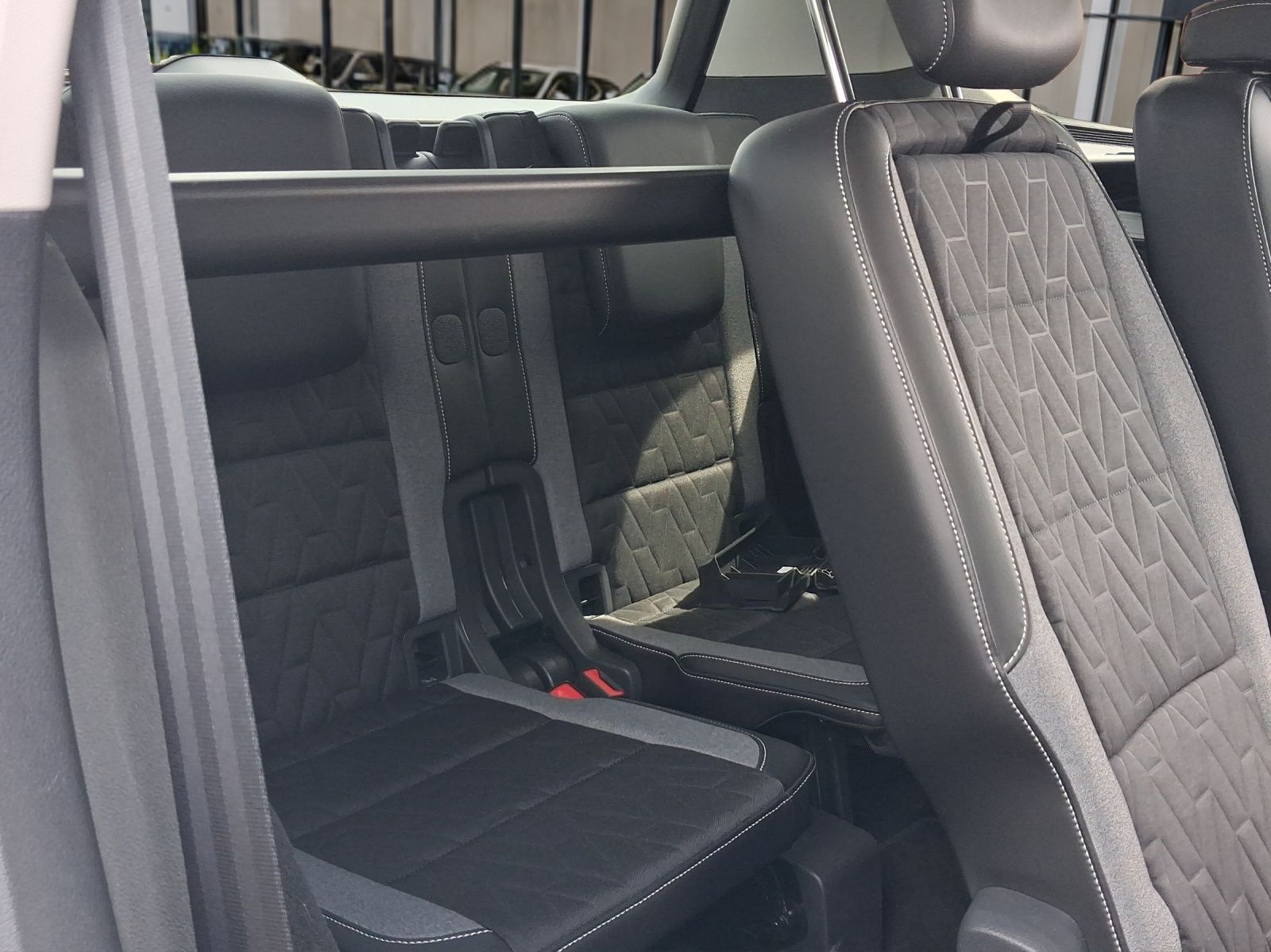 Volkswagen Touran - Bild 9