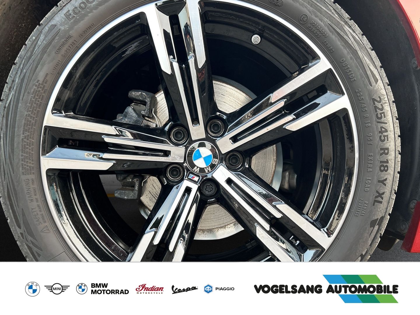 Fahrzeugabbildung BMW 318 iTouring,M Sport,HIFI,SurroundView,DrivingAs