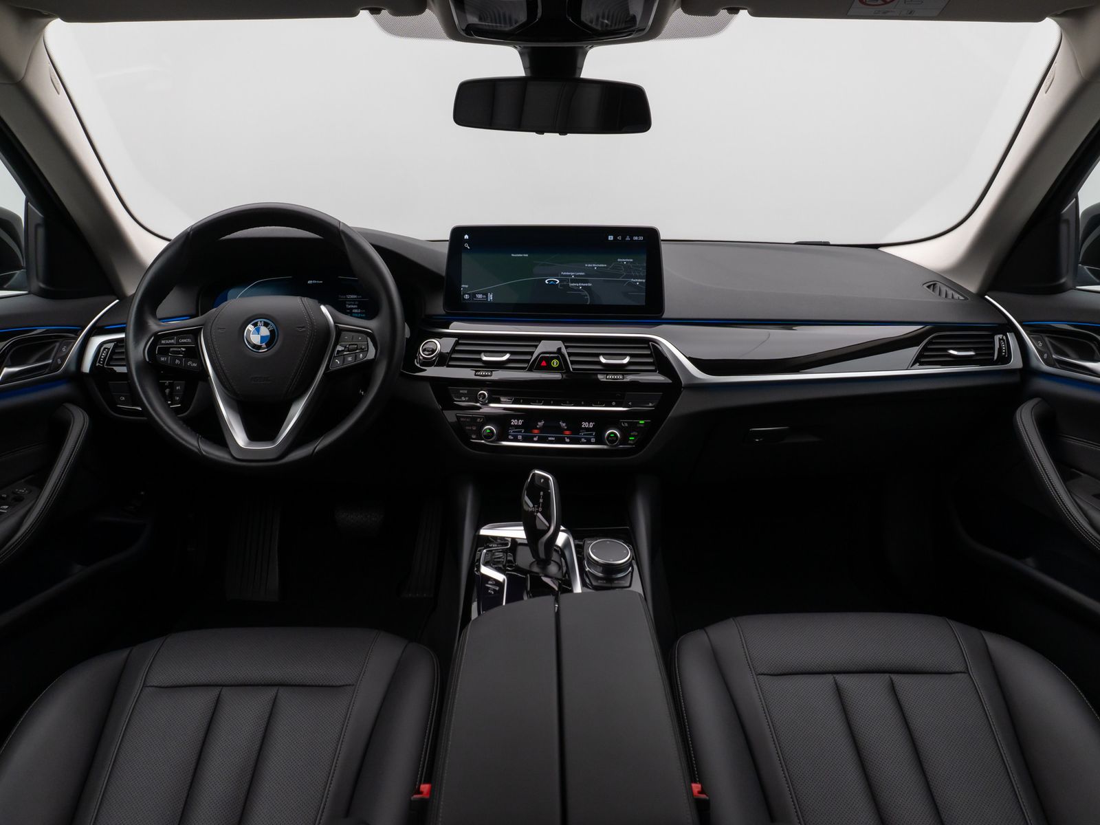 Fahrzeugabbildung BMW 530e Kamera Laser HUD DAB AHK Komfort AlarmLeder