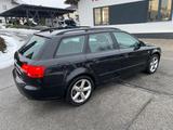 Audi A4 Avant 2.0 TDI quattro Xenon Navi StHz ZR ern - Audi A4 aus 2007: Kombi