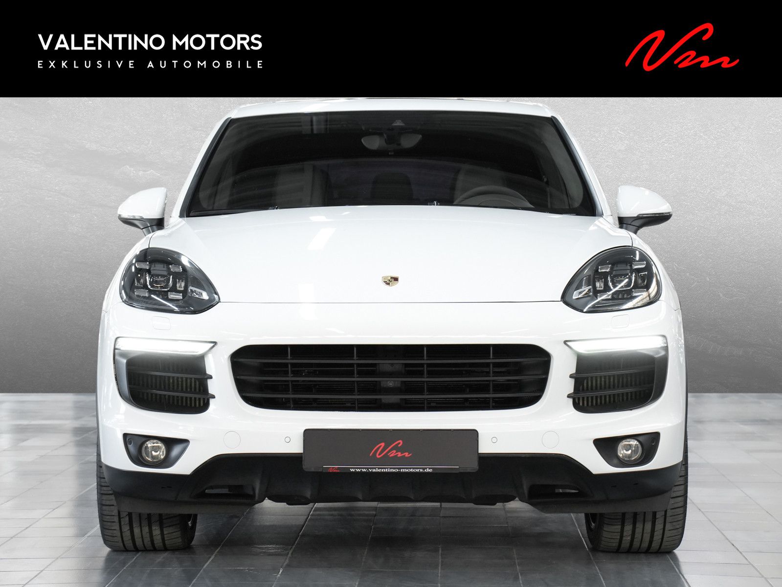 Fahrzeugabbildung Porsche Cayenne Diesel - LED|Pano|Stzhzg+belüft|Kam|21"