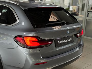 Fahrzeugabbildung BMW 530d Tour Luxury Line Pano ACC M Sportfahwerk