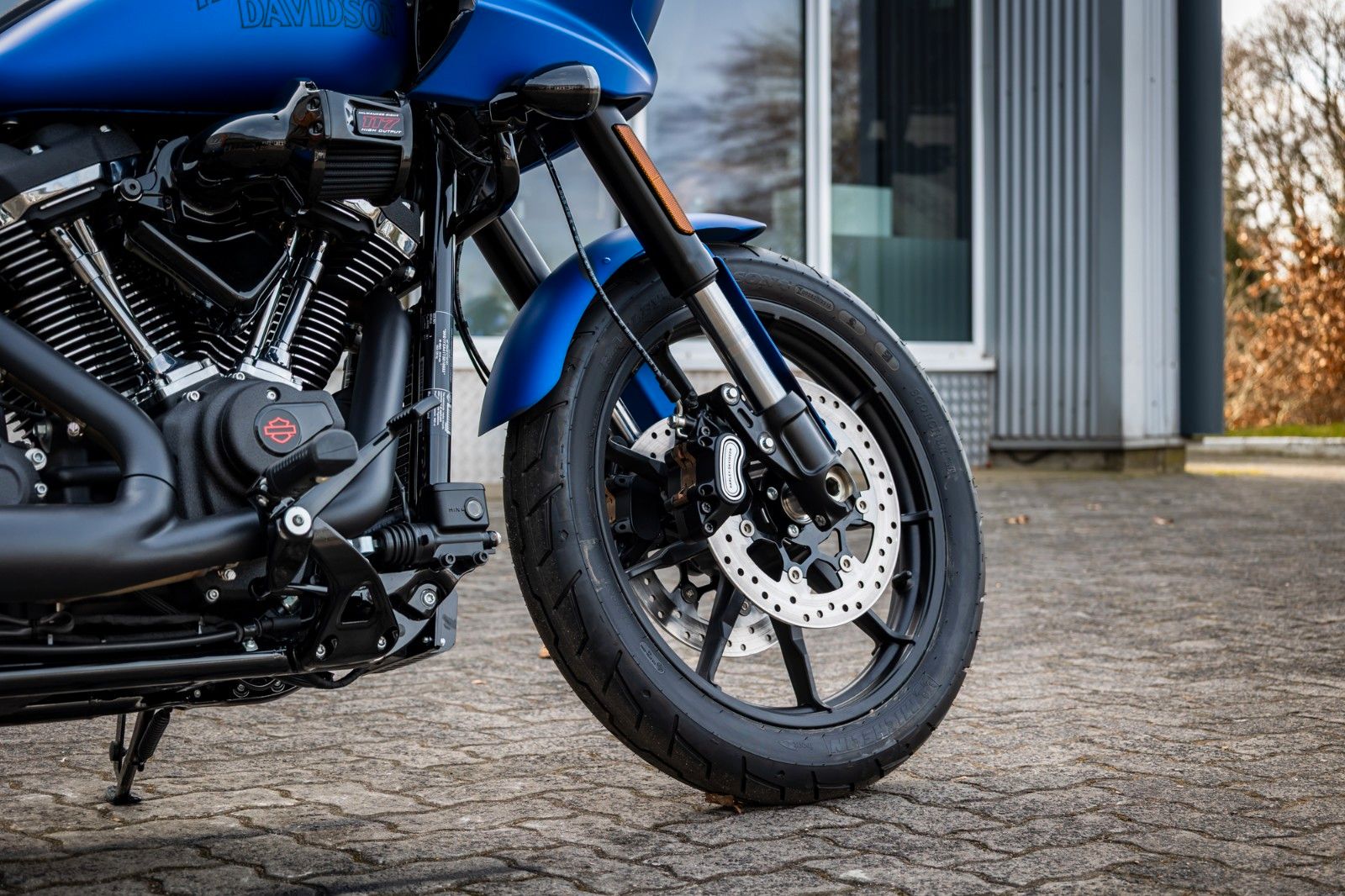 Fahrzeugabbildung Harley-Davidson FXLRST LOW RIDER ST 117 MY26
