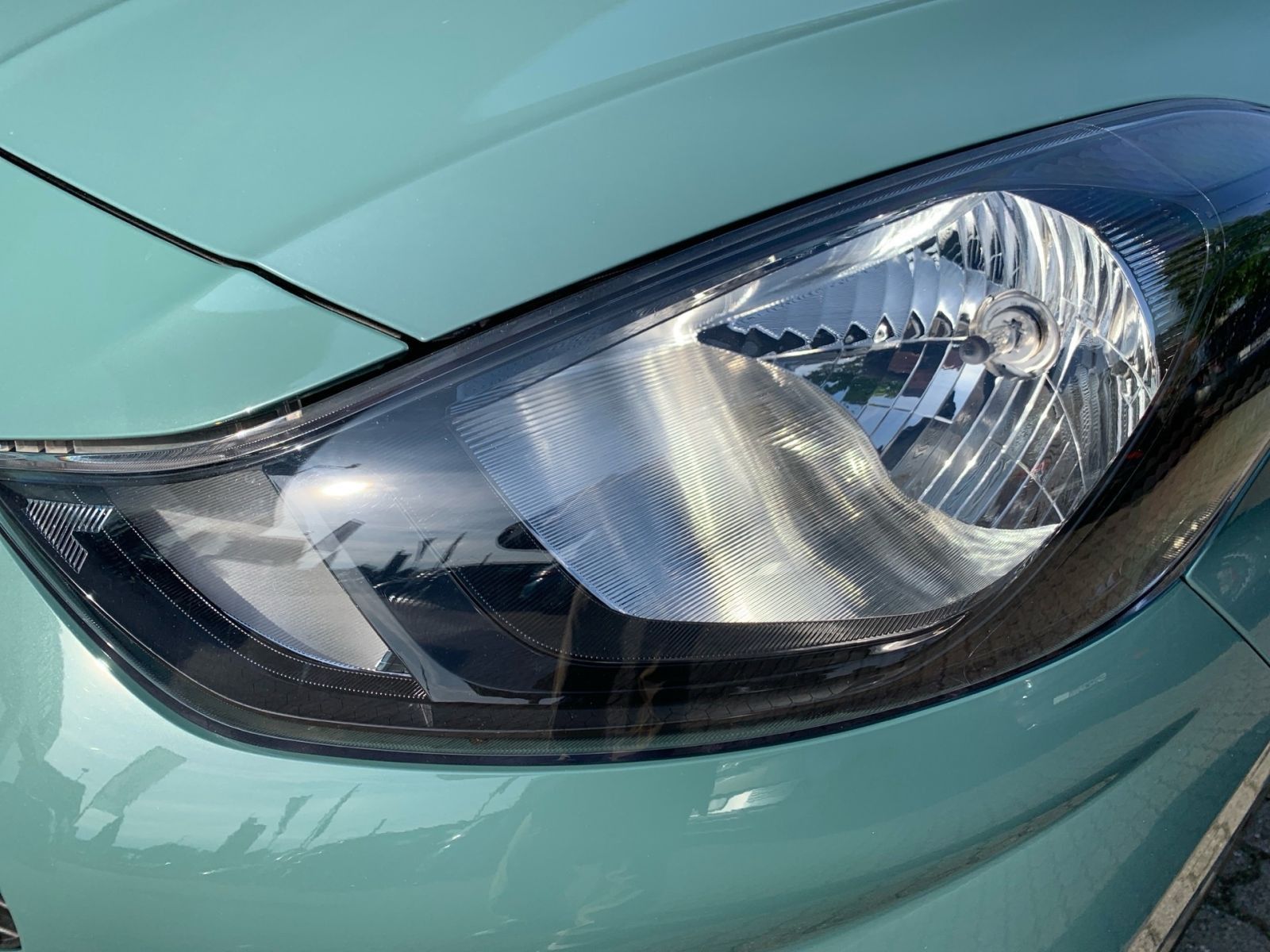 Fahrzeugabbildung Hyundai i10 1.0 Select Navi Allwetter