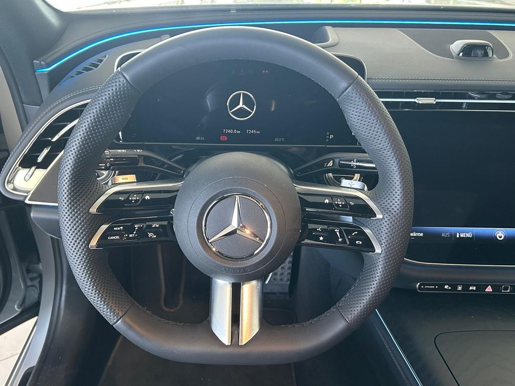 Mercedes-Benz E 450 d AMG LINE*NIGHT*PANO*HUD*STH*AIRMATIC*LED