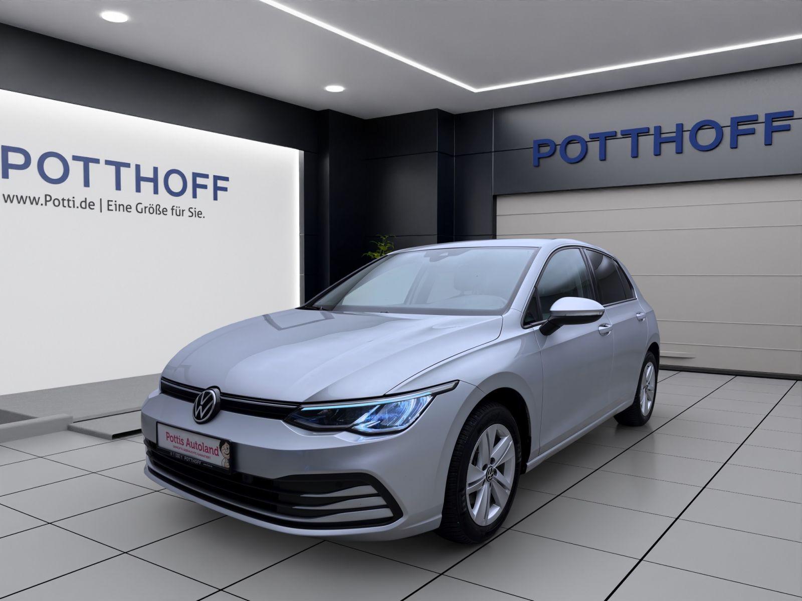 Volkswagen Golf 1.5 TSI LIFE NAVI PDC SITZHZG KLIMA