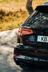 Audi RS3 2.5 TFSI B&O / RS-Sport AGA / 8-fach 19 Zoll - Audi: Rs1