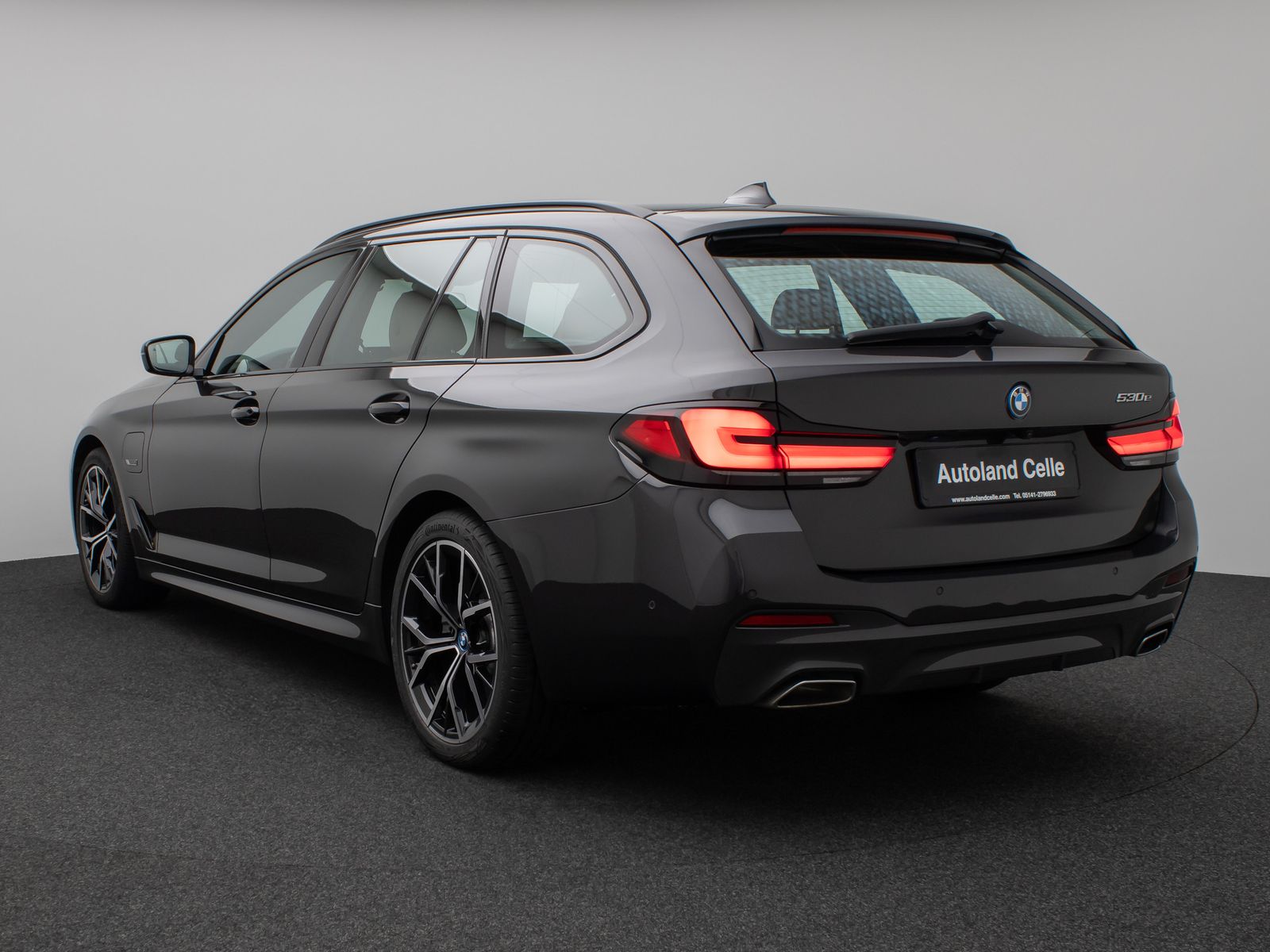 Fahrzeugabbildung BMW 530e M Sport Kamera Laser HUD DAB HiFi Komfort