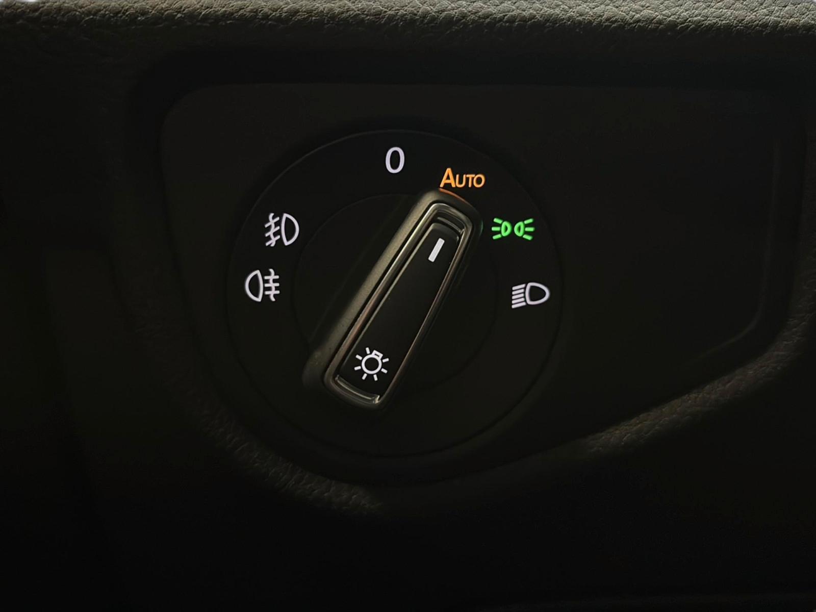 Volkswagen Touran Comfortline BMT/Start-Stop AHK 3ZK ACC, миниатюра 17
