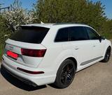 Audi SQ7 4.0 TDI quattro tiptronic - - weiße Audi SQ7