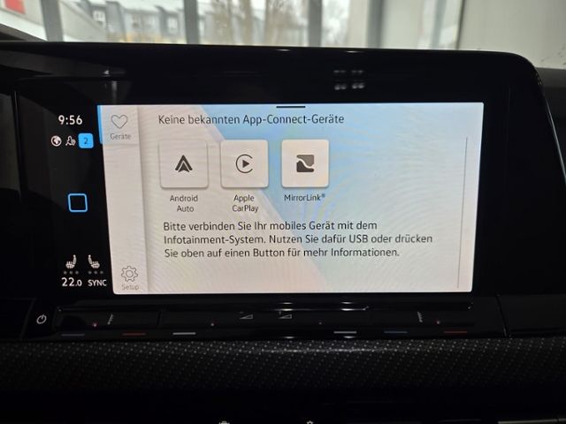 Golf VIII Variant R-Line 1.5 TSI DSG LED+ NAV AP