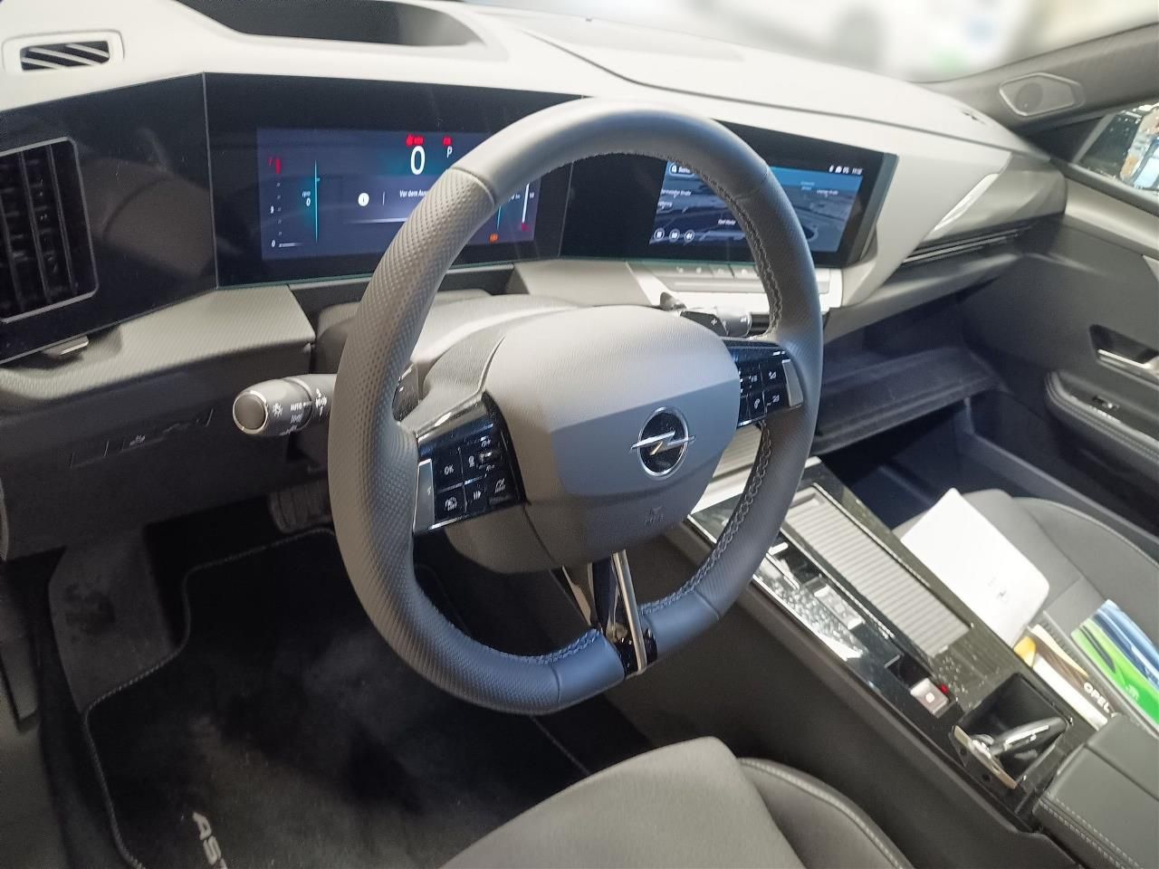 Fahrzeugabbildung Opel Astra L STGS 1.2 Turbo 96KW Automatik