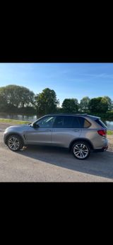 BMW X5 xDrive30d BMW Garantie Sportpaket M Felgen  - BMW X5: Xdrive30d M Sport