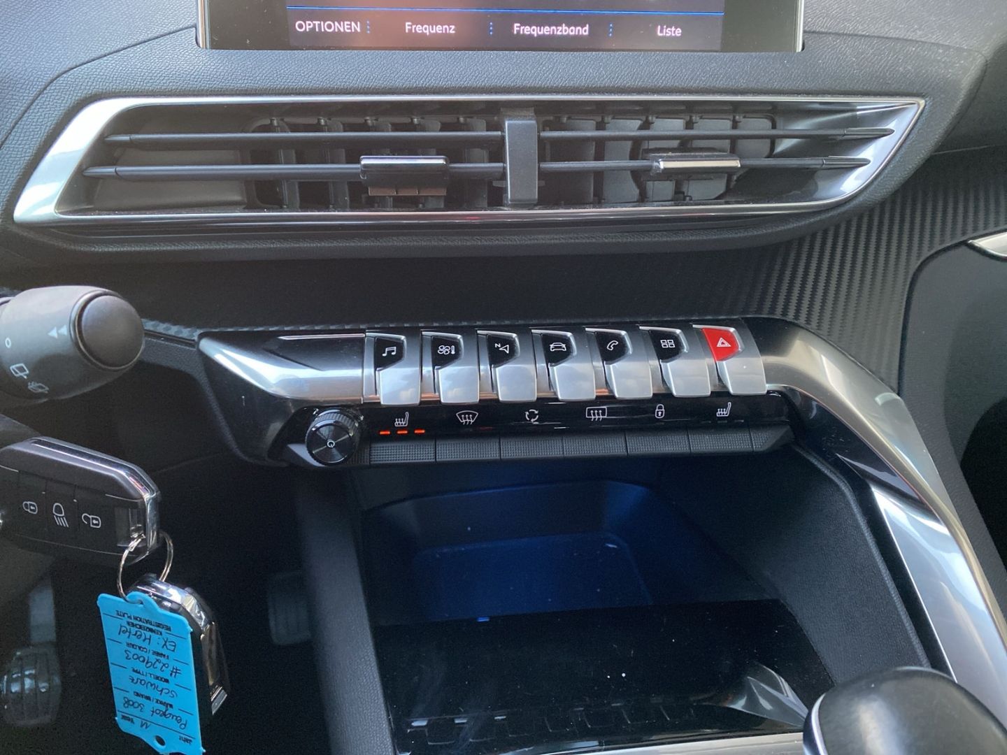 Fahrzeugabbildung Peugeot 3008 Active 1.2 PureTech 130 EU6d