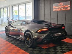 Fahrzeugabbildung Lamborghini Huracán Tecnica LP640-2 (LIFT/SENSONUM/CAM/STYLE