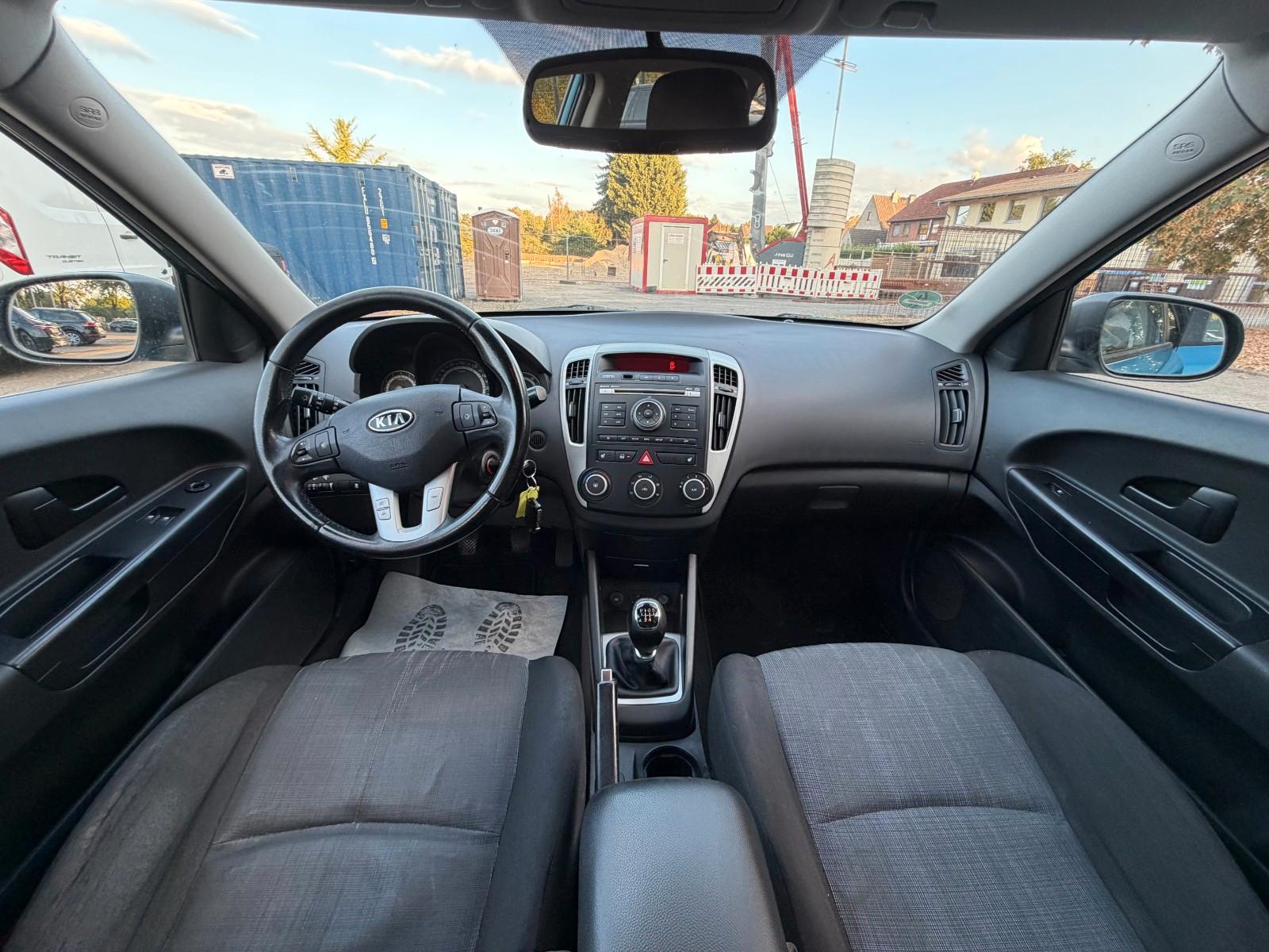 Kia Ceed Sportswagon Vision 1.6 Klima Sitzheizung