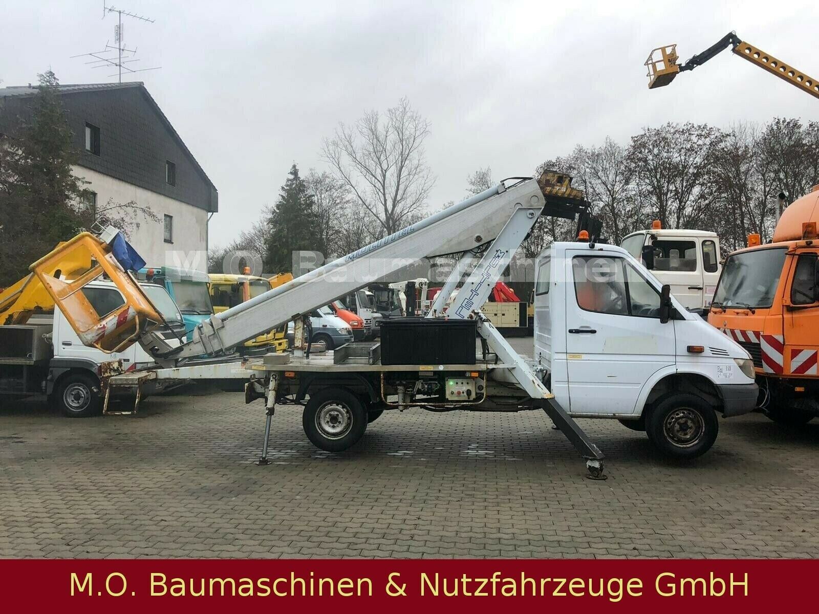 Fahrzeugabbildung Mercedes-Benz 308 cdi Sprinter / Multitel Bühne 16m